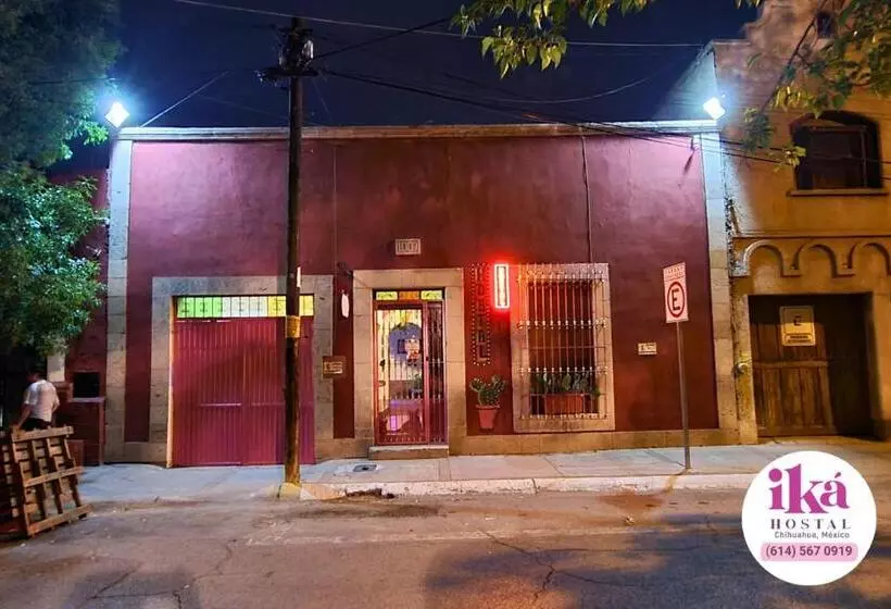 پانسیون Hostal Iká