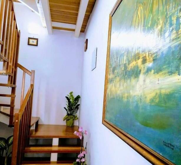 פנסיון Serena Rooms