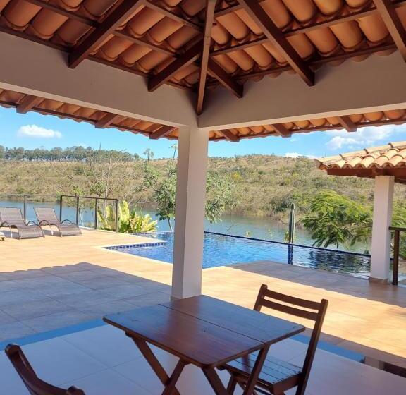 بنسيون Suítes Canaã