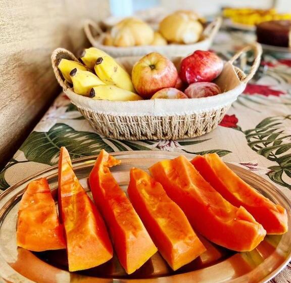 بنسيون Suítes Canaã