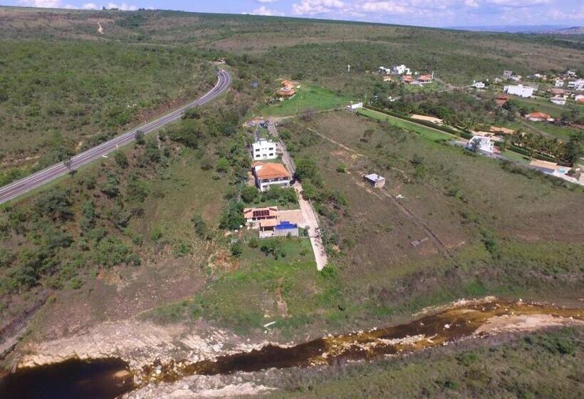 بنسيون Suítes Canaã