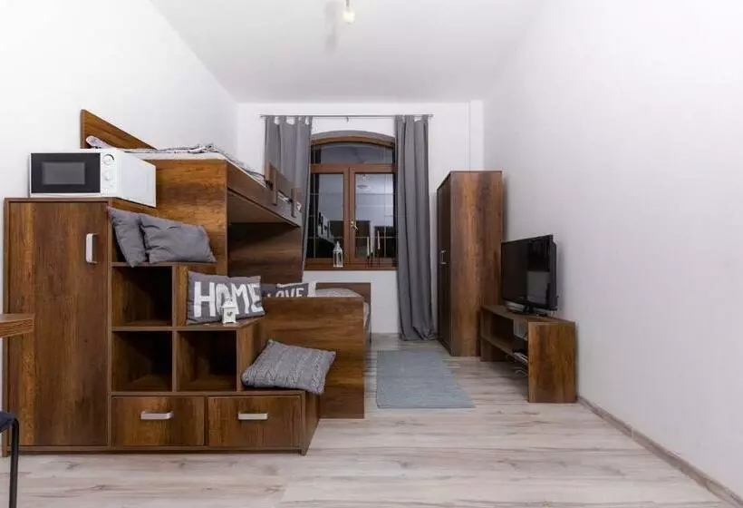 Apartment House Kamzík 9