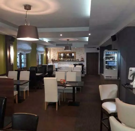 Apartment House Kamzík 9