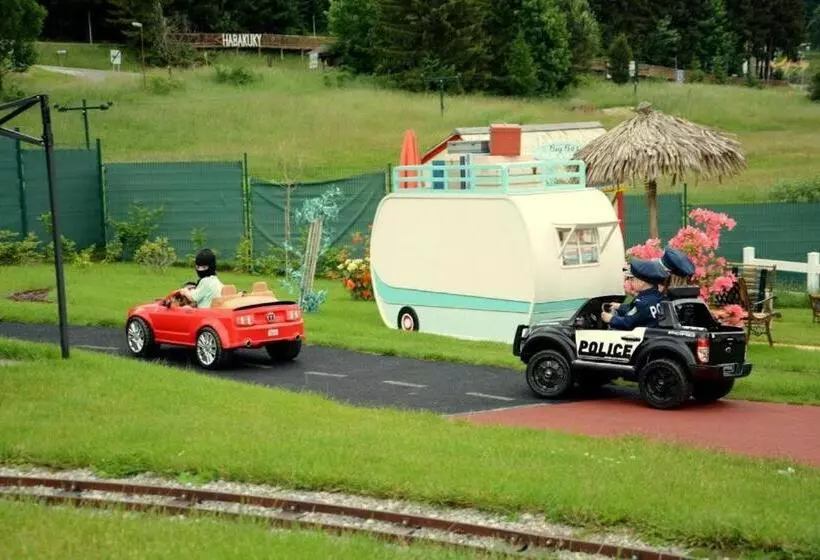 Apartment House Kamzík 9