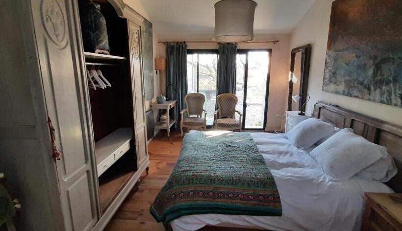 Aux Tuileries Nord B&b