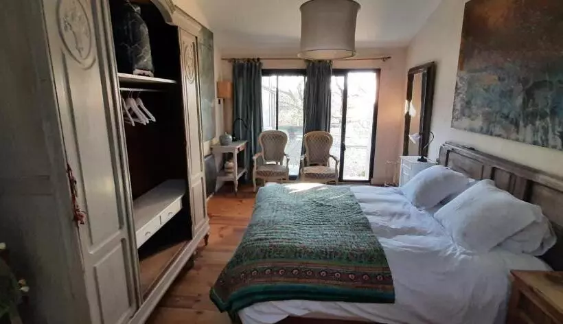 Aux Tuileries Nord B&b