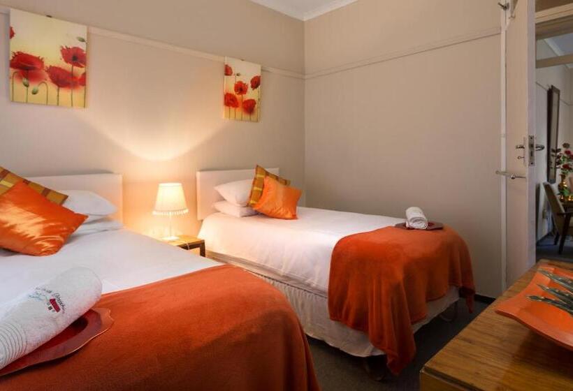 ベッドアンドブレックファースト Hillside Guest House