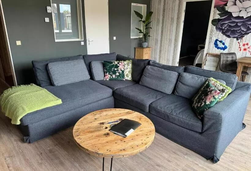 Aamiaismajoitus (B&B) Ontbijt Bij De Boerenmeid