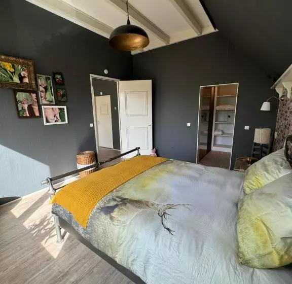 Aamiaismajoitus (B&B) Ontbijt Bij De Boerenmeid