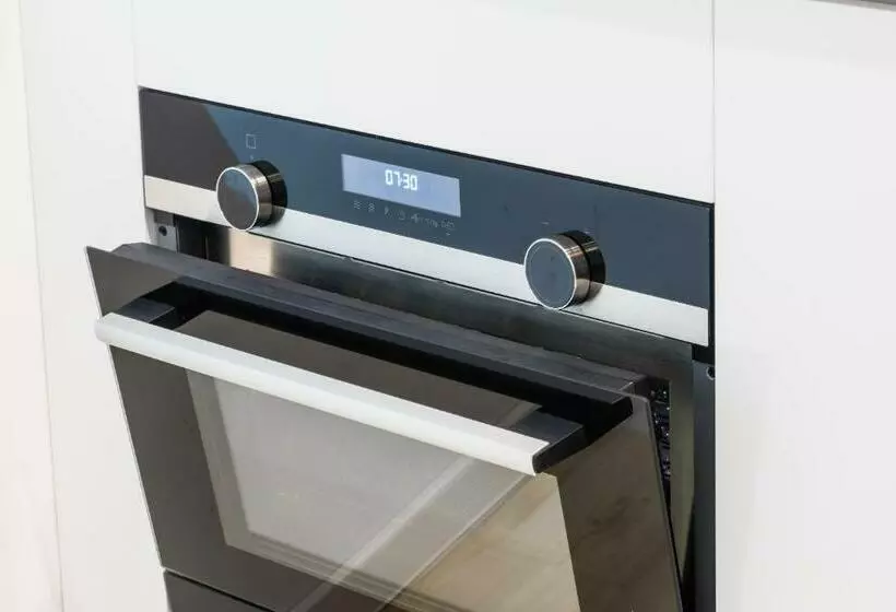 City Castle Apartments Free Parking