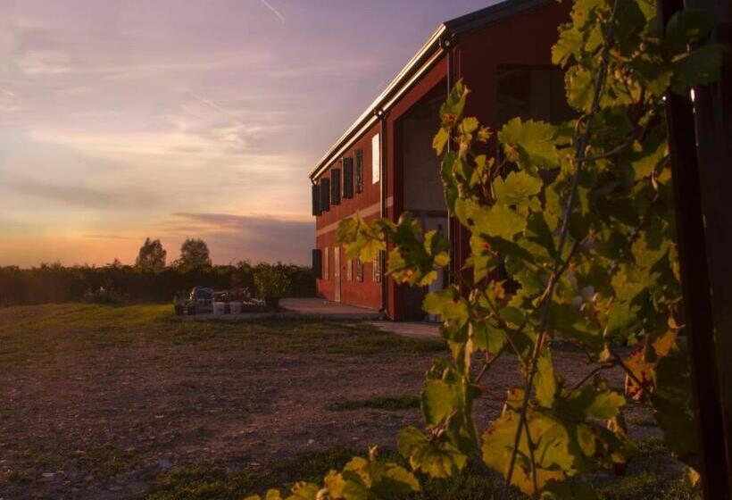 בית מלון כפרי Cortezecchina