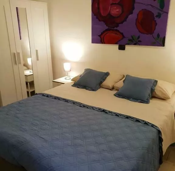 هتل Cucaracha Bungalow