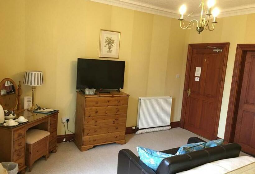 Moraybank Bed & Breakfast