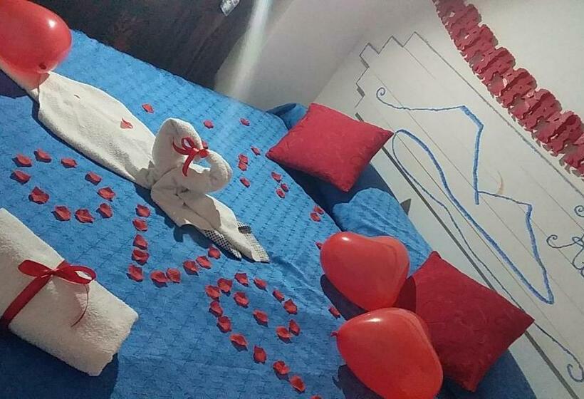 پانسیون Camera Rarisa Napoli Centro