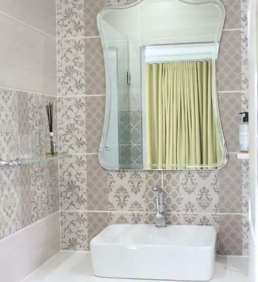 ペンション Fleur De Lis Guesthouse
