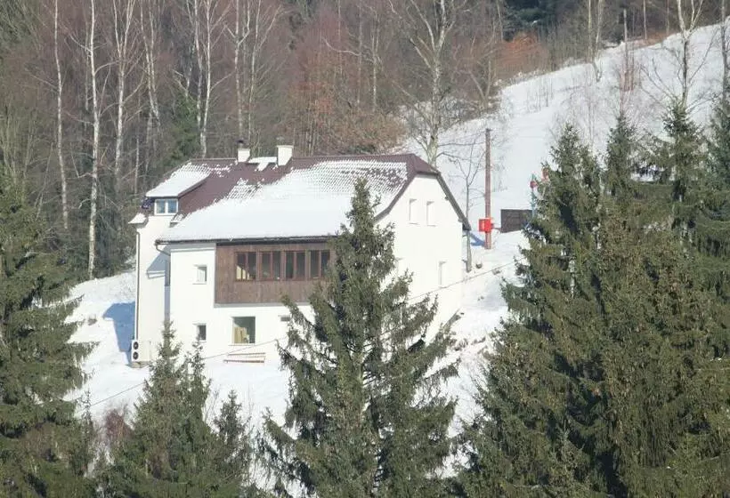 Majatalo Horská Chata Hubertus