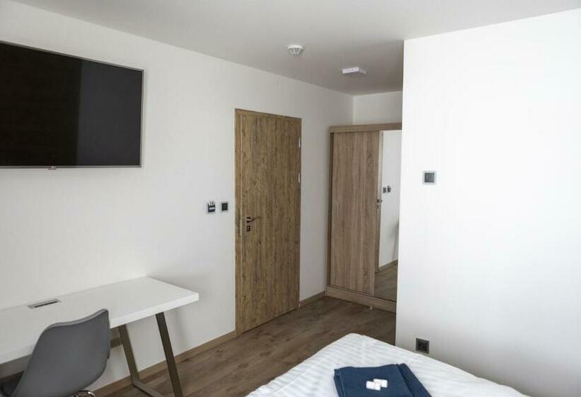 Majatalo Novohradská