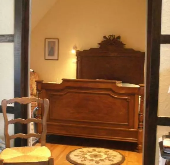 Aamiaismajoitus (B&B) Maison De La Loire