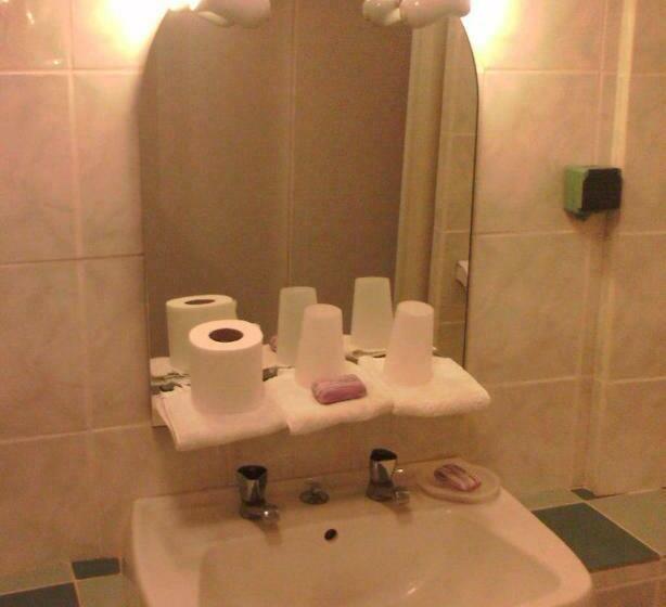 مبيت وإفطار Maison De La Loire