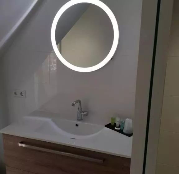 De Cromvoirtse Bed And Breakfast