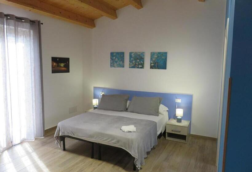 פנסיון Alex Rooms