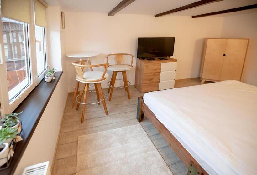 پانسیون Brasha Residence