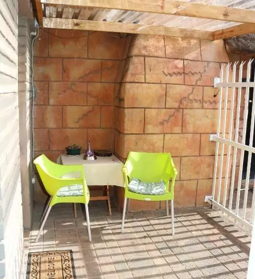 Majatalo Caledon Overnight Rooms