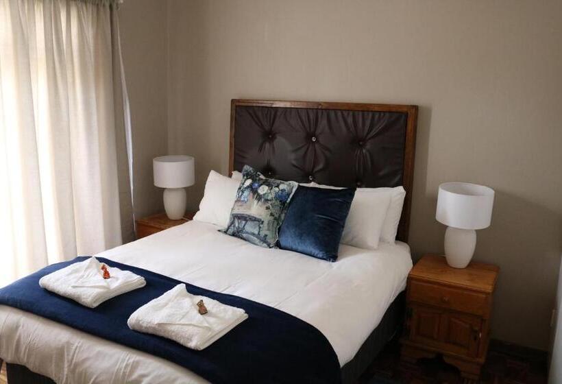 بنسيون Caledon Overnight Rooms