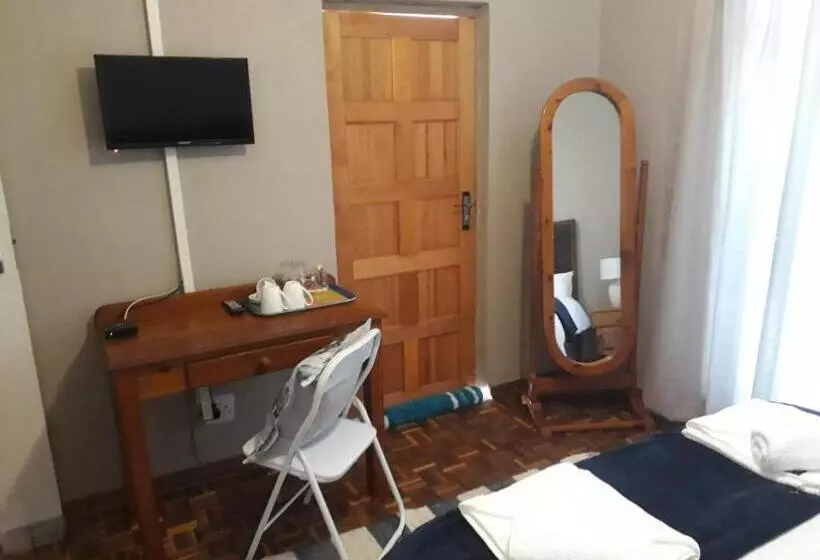 Majatalo Caledon Overnight Rooms