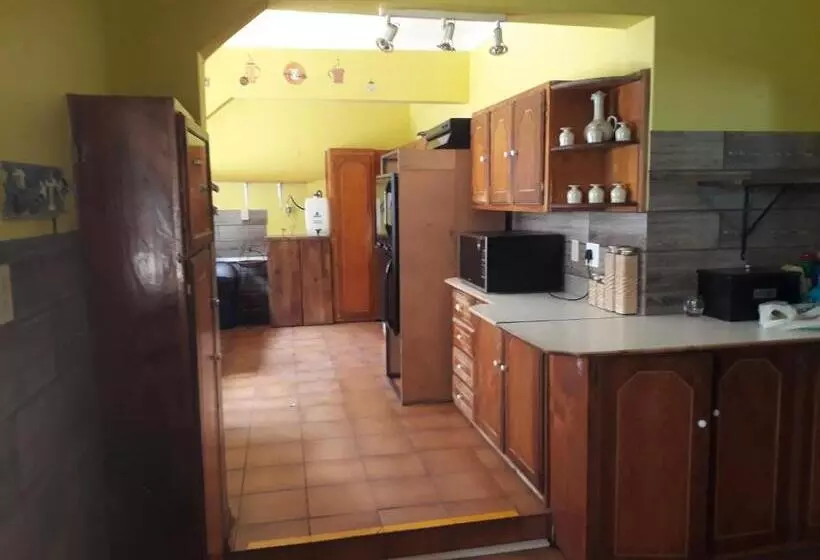 Majatalo Caledon Overnight Rooms