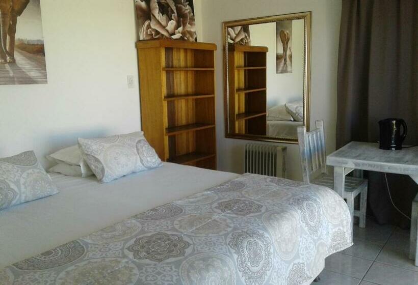 פנסיון Come Home In Oudtshoorn Self Catering Units