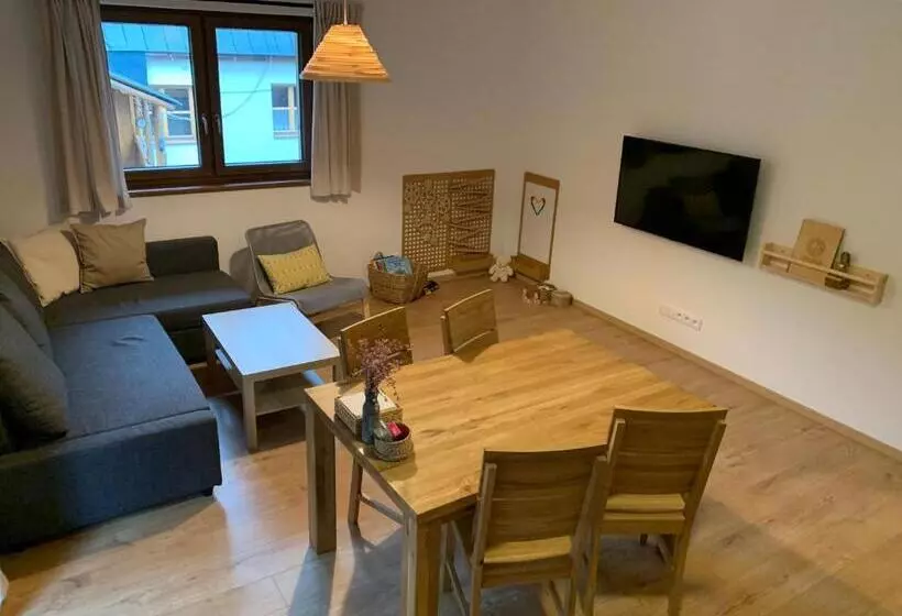 Yasna Apartments