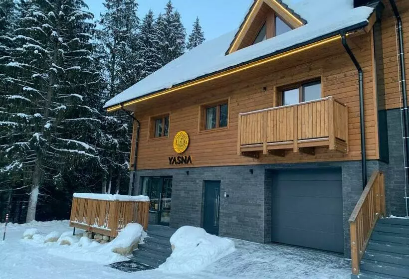 Yasna Apartments