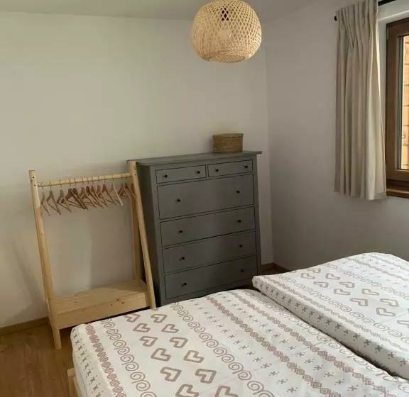 Yasna Apartments