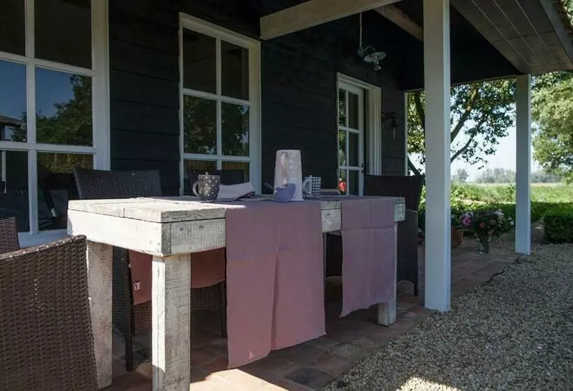 Aamiaismajoitus (B&B) In D Ouwe Vlaamse Schuur