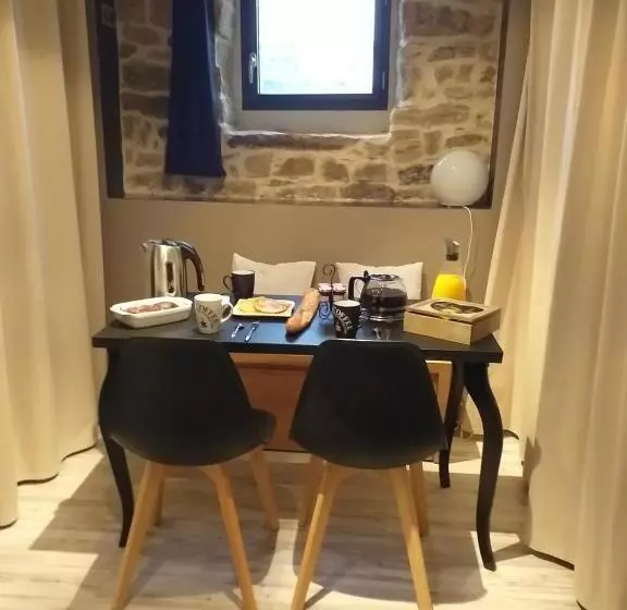 Aamiaismajoitus (B&B) Le Loft Du Dolmen Clara, Entre Terre Et Mer