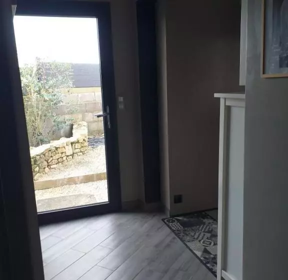 Aamiaismajoitus (B&B) Le Loft Du Dolmen Clara, Entre Terre Et Mer