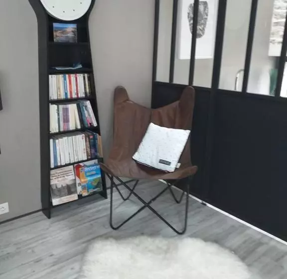 Aamiaismajoitus (B&B) Le Loft Du Dolmen Clara, Entre Terre Et Mer