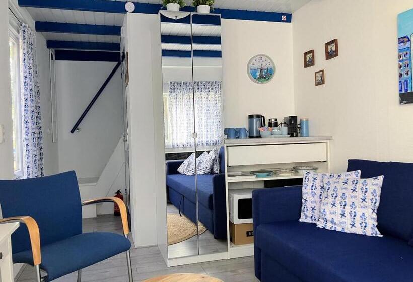 Bed and Breakfast Little House In Amsterdam