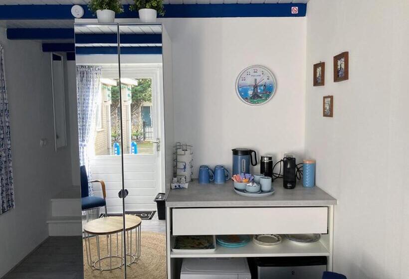 Bed and Breakfast Little House In Amsterdam