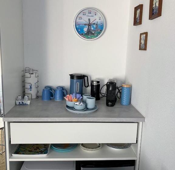 Bed and Breakfast Little House In Amsterdam