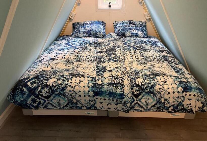 Bed and Breakfast Little House In Amsterdam