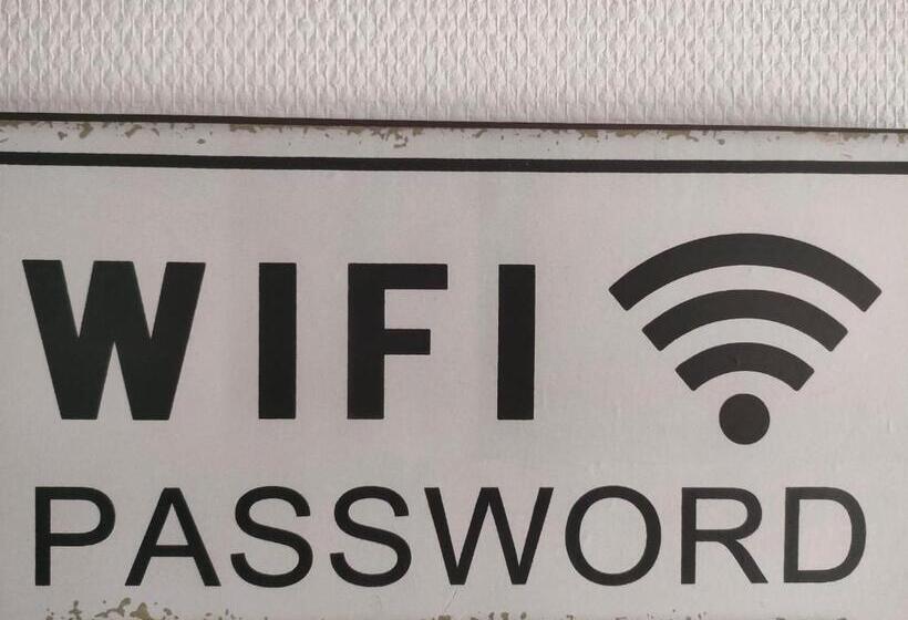 Bed and Breakfast Little House In Amsterdam