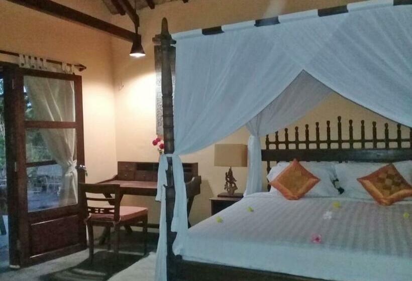 פנסיון Waiara Village Guesthouse