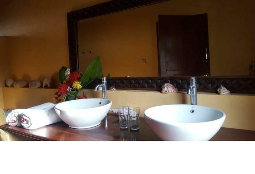 פנסיון Waiara Village Guesthouse