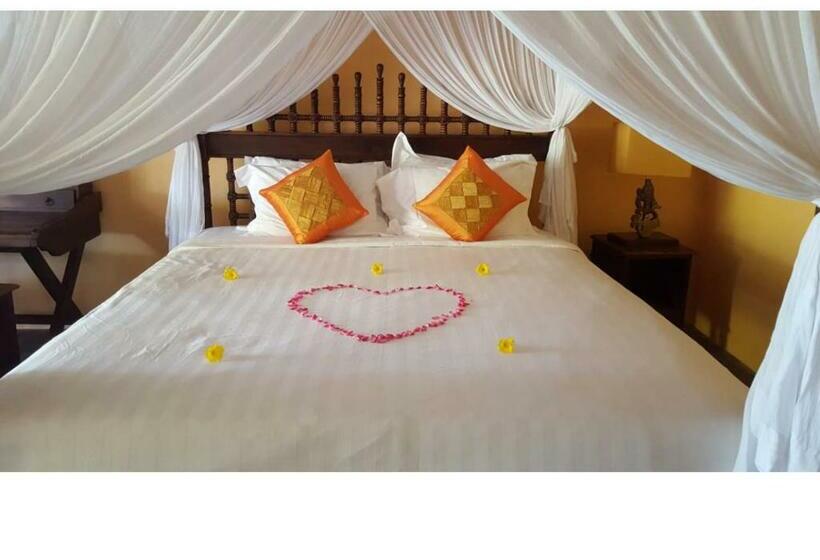 פנסיון Waiara Village Guesthouse