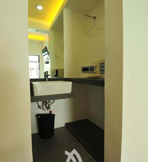 אתר נופש Alegria Water Front Beach House