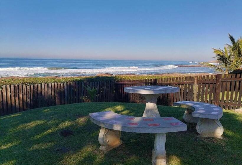 Southern Comfort   On The Pool