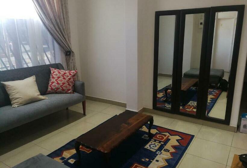 تختخواب و صبحانه Campafela Guest House