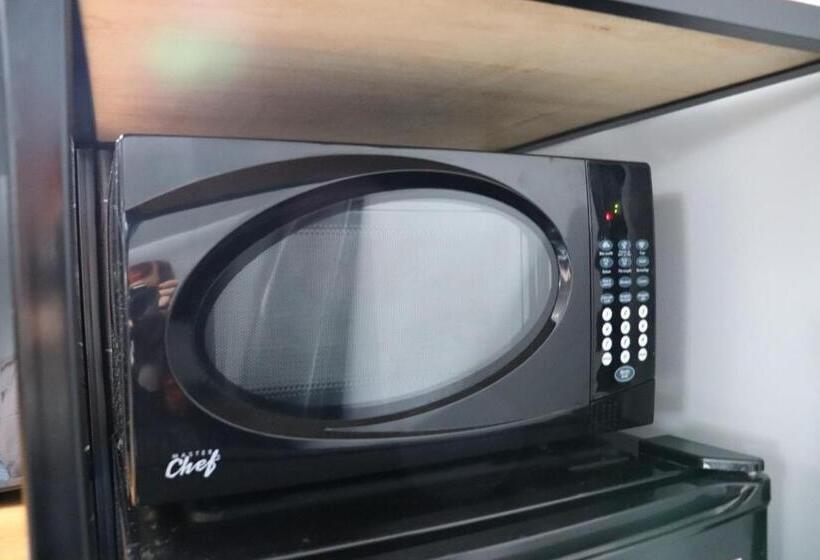 مبيت وإفطار Casa Linda Victoriaville